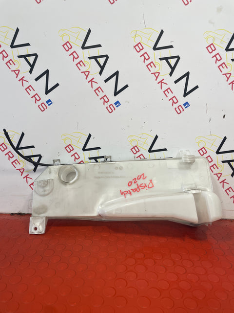 Vauxhall Vivaro/ Citroen Dispatch/ Peugeot Expert/ Toyota Proace 2017 –2023 Washer Bottle (WITH PUMP) P/N 9809803680