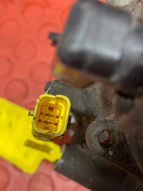 Citroen Berlingo/Peugeot Partner AIR CONDITIONING PUMP (2Pin) 2011-2018 P/N 9678656080 - 8