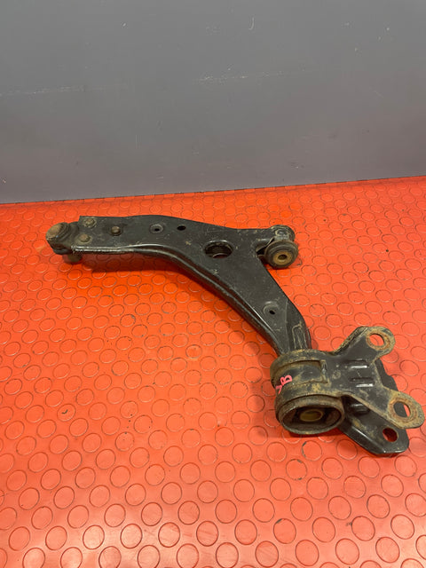 Ford Transit Connect FRONT WISHBONE Drivers Side 2014 (Damaged Ball Joint Rubber) P/N DV613C339AB
