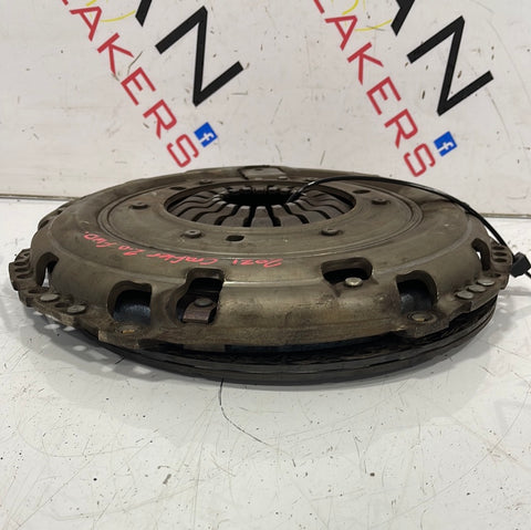 Volkswagen Crafter FWD CLUTCH PLATE WITH PRESSURE PLATE 2.0 2021 P/N 04L141015P