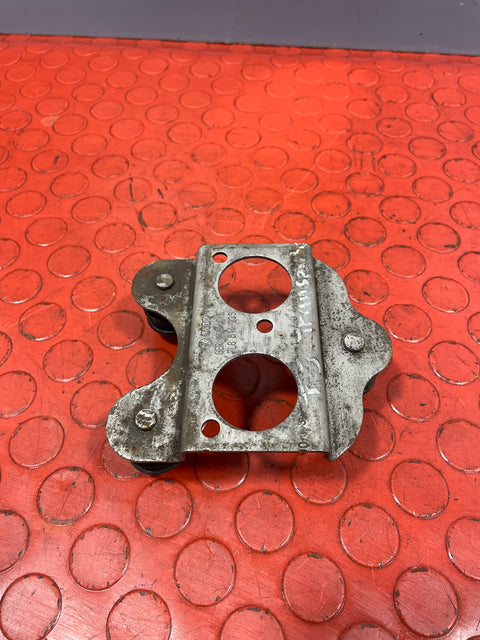 Volkswagen T5 Transporter ABS MODULE MOUNTING BRACKETS 2003-2010 P/N 7L8614235