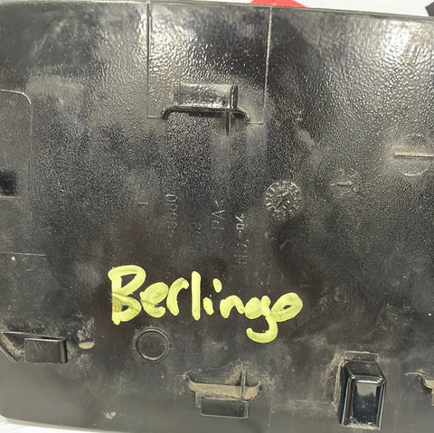 Citroen Berlingo/Peugeot Partner FUEL FLAP COVER/FUEL DOOR COVER (BLACK) 2008-2018 P/N 9680449680 - 1