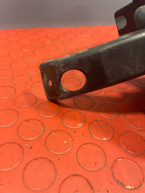 Citroen Berlingo/Peugeot Partner FOG LIGHT BRACKET Passenger Side 2008-2012 P/N 9681876180