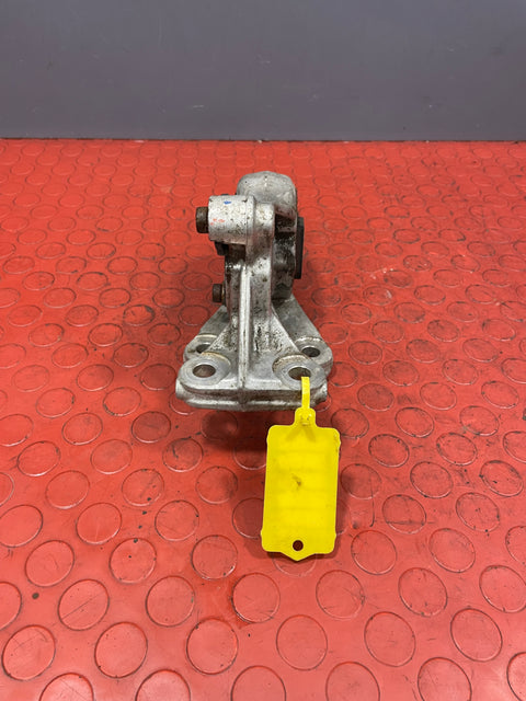 Citroen Berlingo/Peugeot Partner DRIVESHAFT MOUNT 2015-2018 P/N 81090780