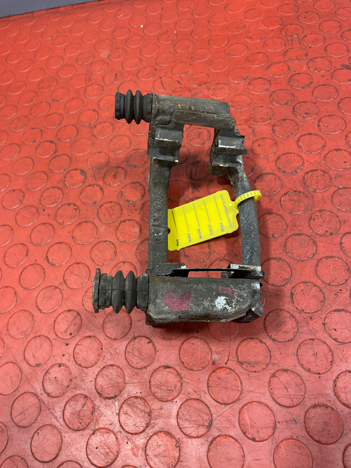 Volkswagen Transporter T5 REAR BRAKE CALIPER CARRIER 2003-2015 P/N 7H0615425A