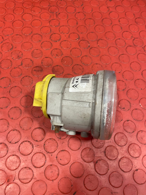 Citroen Berlingo FOG LIGHT ASSEMBLY Passenger Side 2008-2011 P/N 20103579 - 1