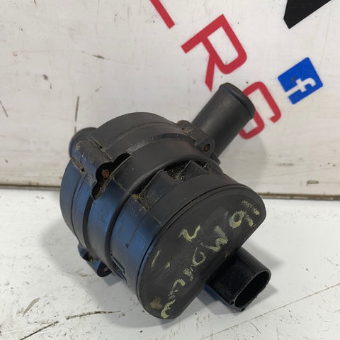 Vauxhall Movano CIRCULATION ADDITIONAL WATER PUMP 2.3 RWD 2016 P/N 0 392 023 015