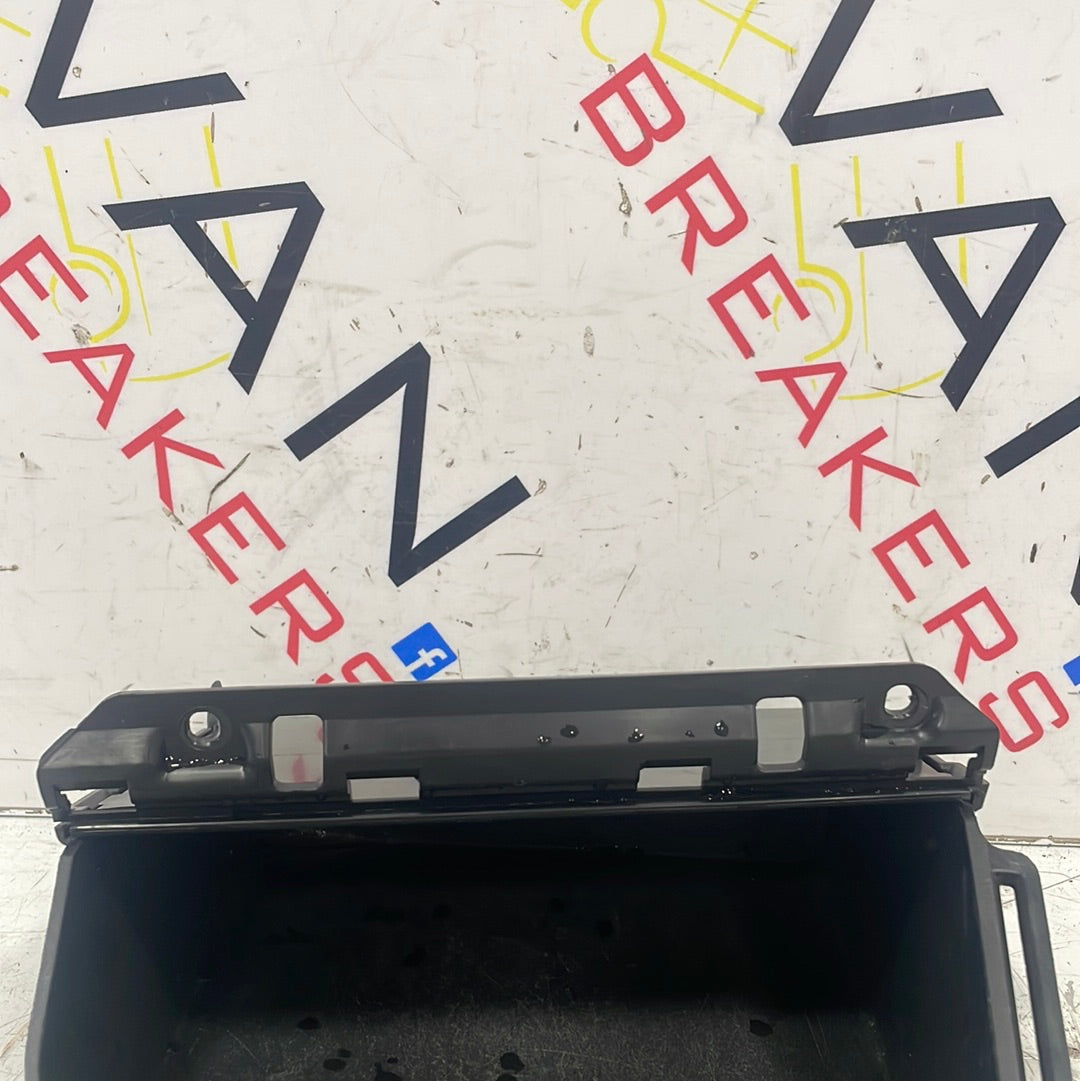 Citroen Berlingo/Peugeot Partner/Toyota Proace City/Vauxhall Combo STORAGE BOX CENTRE CONSOLE MK4 2018-2023 9820636177
