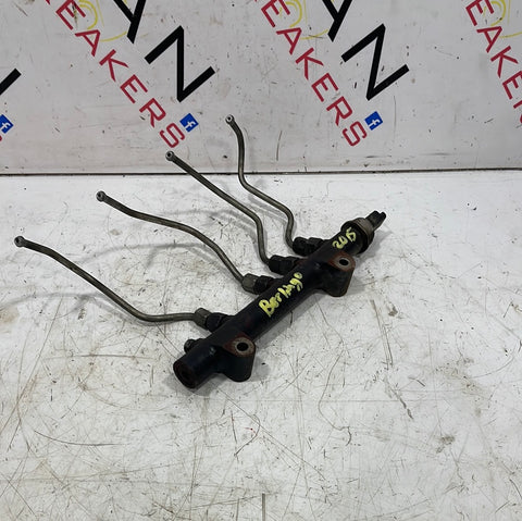 Peugeot Expert/Citroen Dispatch 1.6hdi FUEL RAIL AND PIPES 2007-2016 P/N 9685297580-01