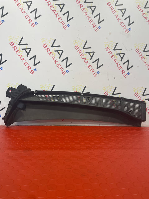 Toyota Proace/Citroen Dispatch/Peugeot Expert L1 WINDSCREEN SCUTTLE PANEL 2018-2024 P/N 9808467277DAG