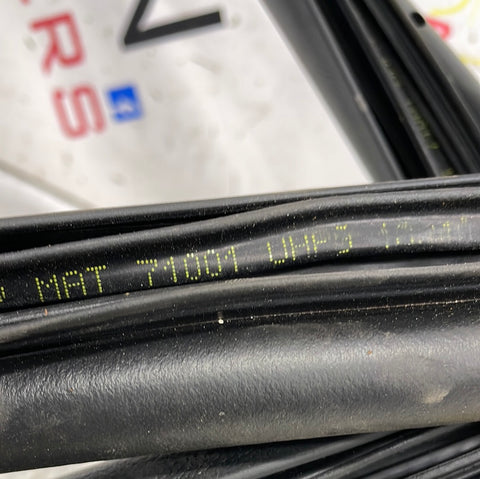 Citroen Relay/ Peugeot Boxer/ Fiat Ducato PASSENGER SIDE FRONT DOOR RUBBER SEAL 2016 0N P/N CRPSFDS1