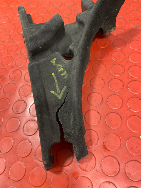 Citroen Berlingo/Peugeot Partner WINDSCREEN CEILING SPONGE INSULATION Driver's Side 2008-2016 P/N 9681316580