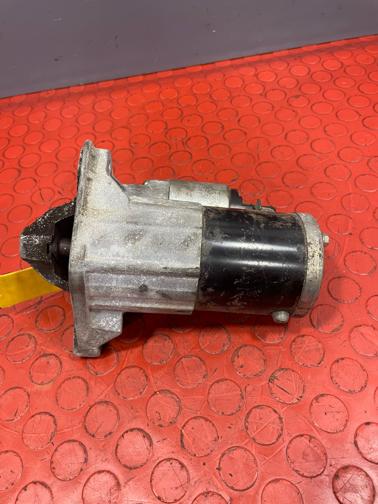 Renault Trafic/Vauxhall Vivaro/Nissan NV300 STARTER MOTOR 1.6 2014-2019 P/N 233003248R - 1