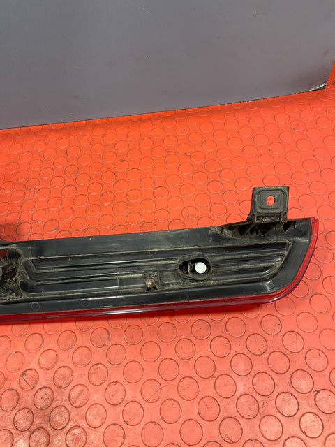 Ford Transit Custom TAILLIGHT PASSENGER SIDE LH (Damaged Lens) 2013-2023 P/N BK2113405AG - 3
