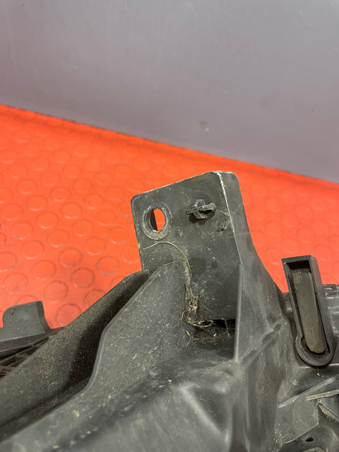 Peugeot Partner HEADLIGHT RIGHT DRIVERS SIDE 2012-2015 P/N 9677202180