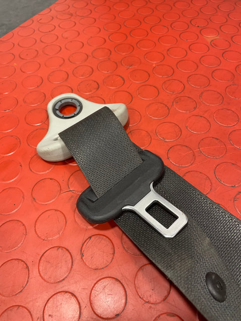 Toyota Hilux SEAT BELT Passenger Side Front 2016-2024 P/N 732200K570C0