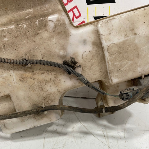 Renault Trafic WASHER BOTTLE (WITH PUMP) 2014-2019 P/N 289105241R