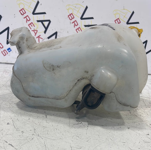 Renault Master WASHER FLUID BOTTLE (WITH PUMP) 2010-2018 P/N 2891000023R