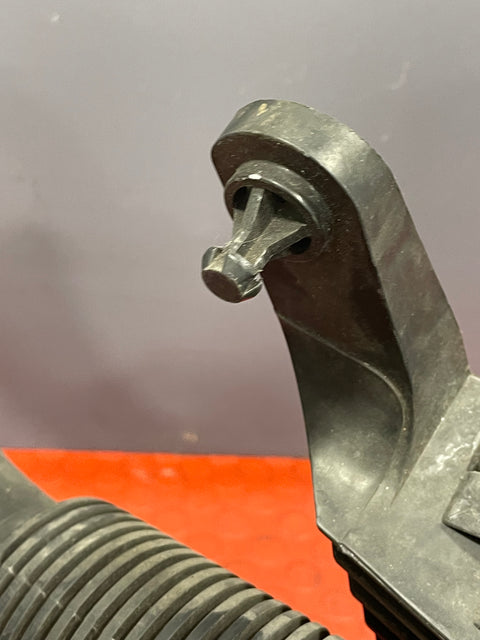 Ford Transit Custom/Mk8 FWD AIR BOX With MAF SENSOR And FILTER 2.2 2013-2016 P/N CC119600CJ - 1