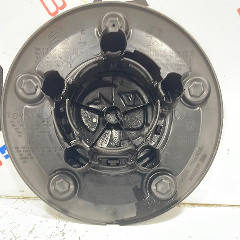 VAUXHALL VIVARO STEEL WHEEL CENTER CAP 5 STUD 2019-2024 P/N 9833710377