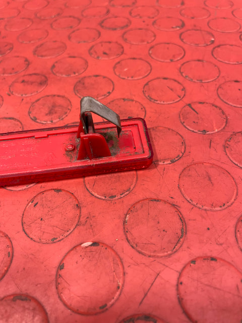 Renault Master 2/ Vauxhall Vivaro REAR BUMPER REFLECTOR P/N 7700353184