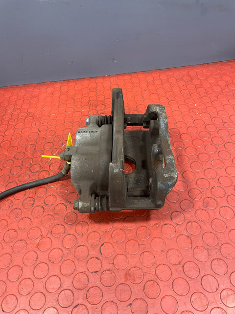 Nissan Navara FRONT BRAKE CALIPER Drivers Side 2014-2021 P/N 82241M06