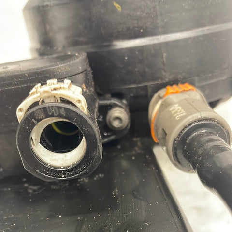 Citroen Berlingo/Peugeot Partner/Vauxhall Combo/Toyota Proace City FUEL FILTER HOUSING 1.5 2019-2024 P/N 9816182880