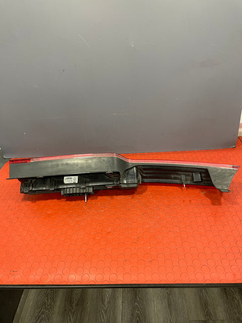 Ford Transit Custom TAILLIGHT PASSENGER SIDE LH (Damaged Lens) 2013-2023 P/N BK2113405AG - 3