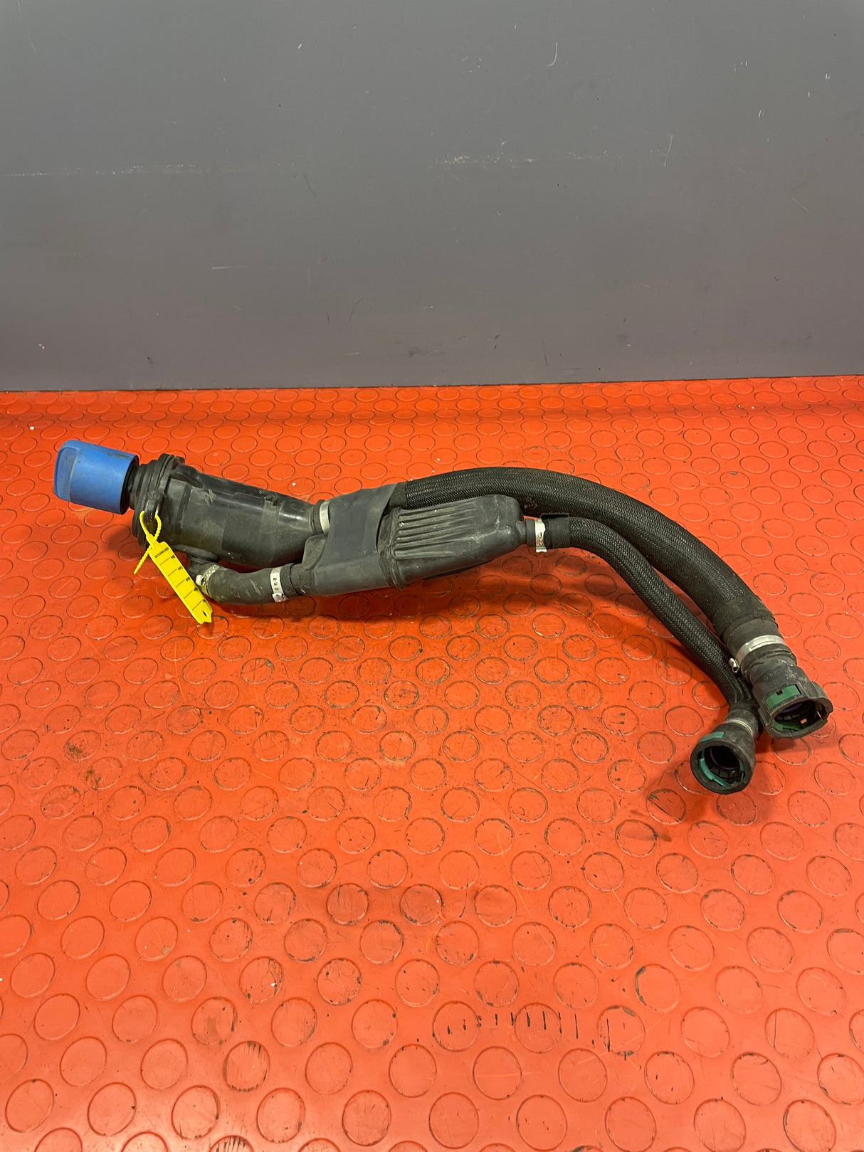 Volkswagen Transporter T6 ADBLUE FILLER PIPE 2.0 2016-2024 P/N 7E0131965
