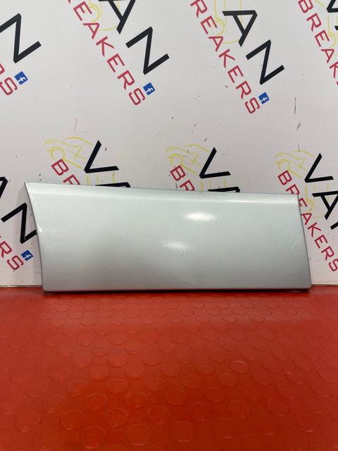 Vauxhall Vivaro DRIVER SIDE REAR PANEL TRIM 2018 P/N 93453602