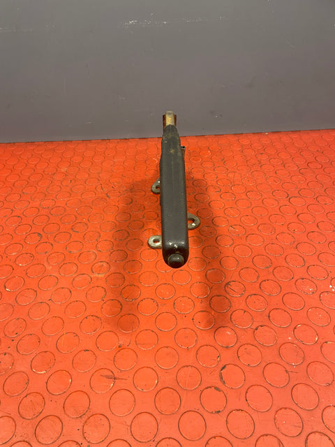 Toyota Hilux HANDBRAKE LEVER ASSEMBLY 2020 P/N 462010K210C0