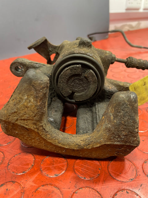 Citroen Dispatch/Peugeot Expert REAR BRAKE CALIPER Passenger Side 2007-2016 P/N 4401L0