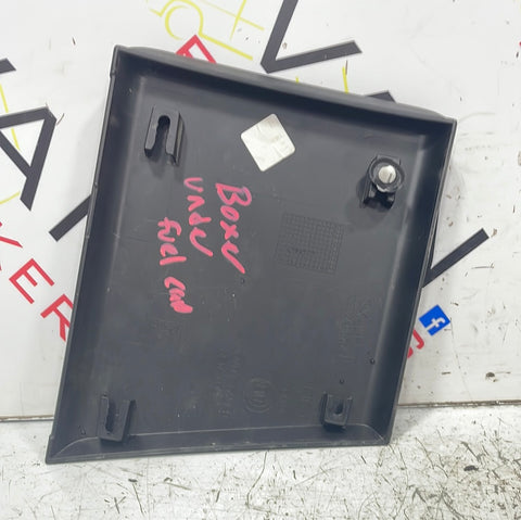 Citroen Relay/ Peugeot Boxer/ Fiat Ducato UNDER FUEL CAP TRIM 735684309