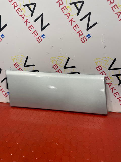 Vauxhall Vivaro DRIVER SIDE REAR PANEL TRIM 2018 P/N 93453602