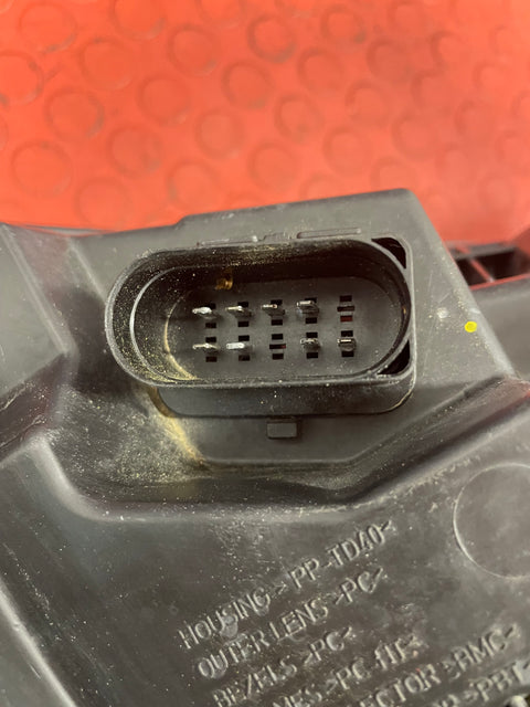 Ford Transit Custom HEADLIGHT ASSEMBLY 2013-2016 Passenger Side P/N JK2113W030CJ - 1