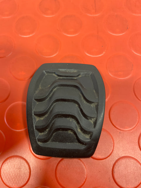 Ford Transit CLUTCH/BRAKE PEDAL RUBBERS P/N BK217A624AB