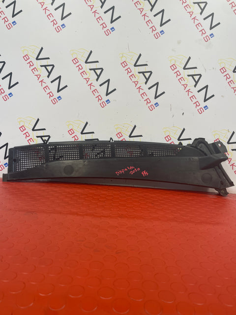 Toyota Proace/Citroen Dispatch/Peugeot Expert L1 WINDSCREEN SCUTTLE PANEL 2018-2024 P/N 9808467277DAG