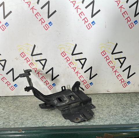 Ford Transit Custom 150 FUSE BOX MOUNTING BRACKET 2.2 TDCI 2014-2017 P/N BK21V020C74