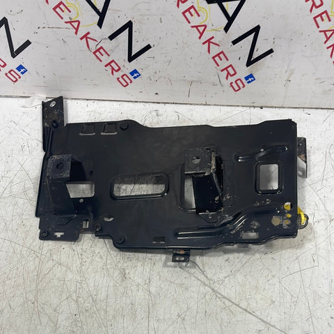 Citroen Dispatch/ Peugeot Expert/ Toyota Proace/ Vauxhall Vivaro(19) BATTERY TRAY 981528858000