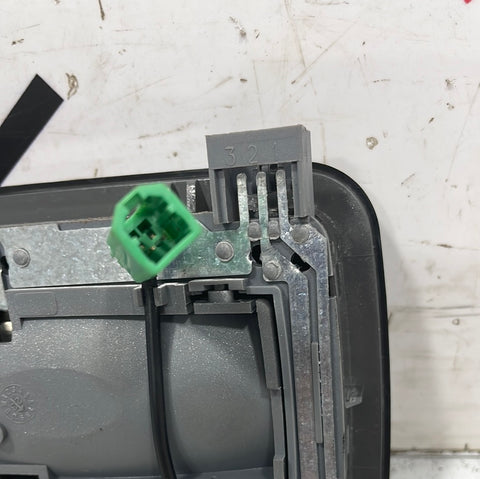 Citroen Dispatch/ Peugeot Expert/ Vauxhall Vivaro/ Toyota Proace INTERIOR FRONT ROOF LIGHT P/N 1520400000