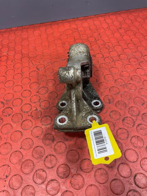 Citroen Berlingo/Peugeot Partner DRIVESHAFT MOUNT 2015-2018 P/N 81090780 - 1