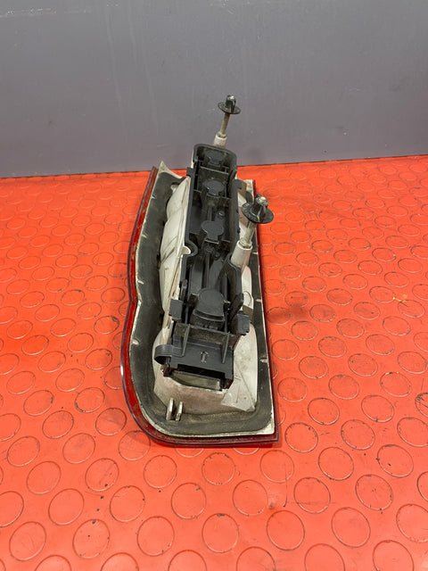 Ford Transit Mk7 PASSENGER SIDE REAR TAILLIGHT (DAMAGED) 2.2 2006-2014 P/N 6C1113405A - 4