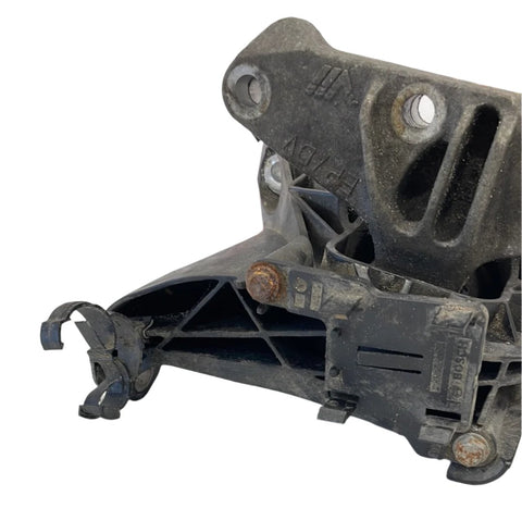 Citroen Berlingo/Peugeot Partner/Vauxhall Combo/Toyota Proace City ENGINE MOUNT O/S DRIVER'S SIDE 1.5 2019-2024 P/N 9820297580