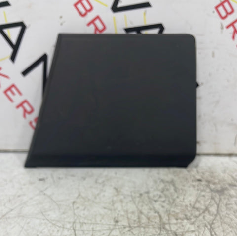 Citroen Relay/ Peugeot Boxer/ Fiat Ducato UNDER FUEL CAP TRIM 735684309