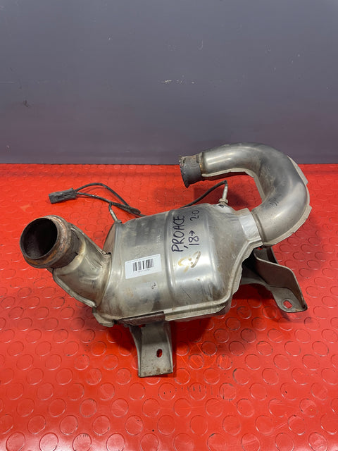 Citroen Dispatch/Peugeot Expert/Vauxhall Vivaro/Toyota Proace CATALYTIC CONVERTER DPF (W/ Sensors) 2.0 2016-2024 P/N 9817106280