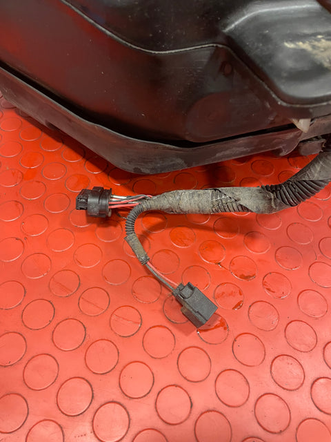 Ford Transit Custom/MK8 2.0 ADBLUE TANK COMPLETE WITH PUMP 2017/2023 P/N GK215J228AH/GK215J229AD