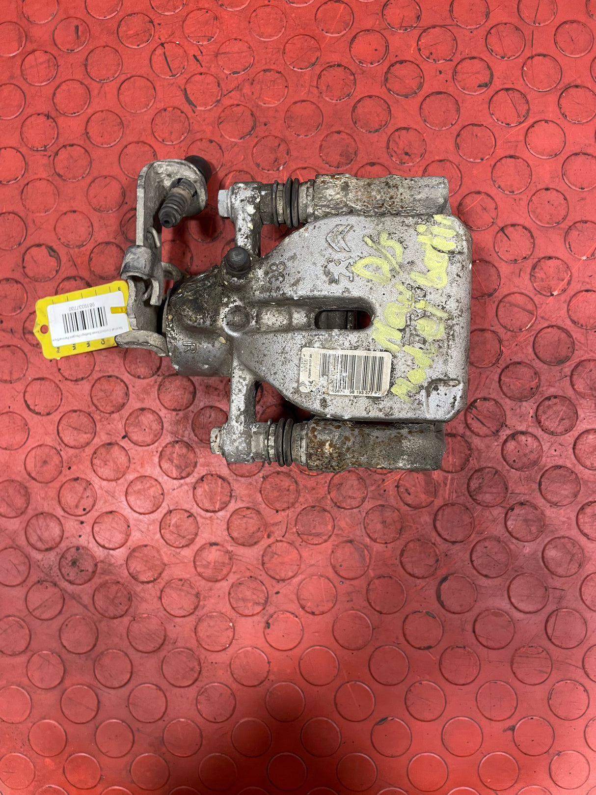 Vauxhall Combo/Citroen Berlingo/Peugeot Partner/Toyota Proace City DRIVERS REAR BRAKE CALIPER 1.6 2018 - ON P/N 9819337780