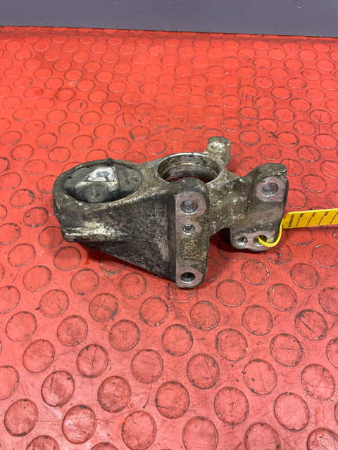 Citroen Berlingo/Peugeot Partner DRIVESHAFT MOUNT 2015-2018 P/N 81090780 - 1