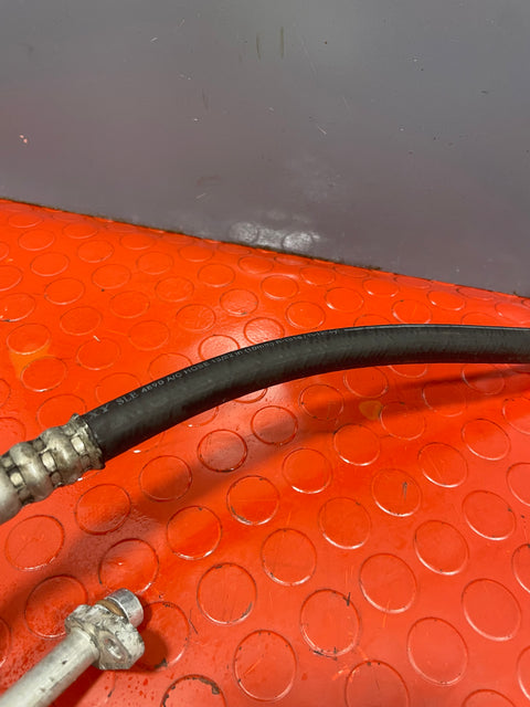 Renault Trafic/Vauxhall Vivaro/NV300 AIR CON PIPE 1.6 2014/2019 P/N 924903875R