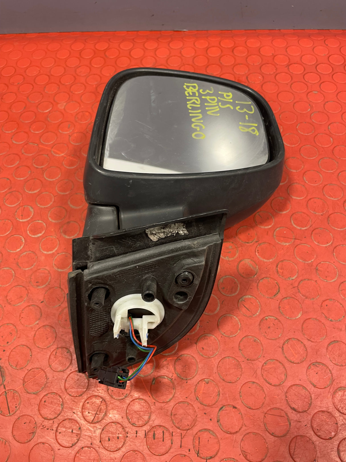 Citroen Berlingo/Peugeot Partner WING MIRROR Passengers Side 3 PIN 2013-2018 P/N 232636103